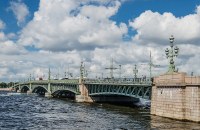 Троицкий мост в Петербурге